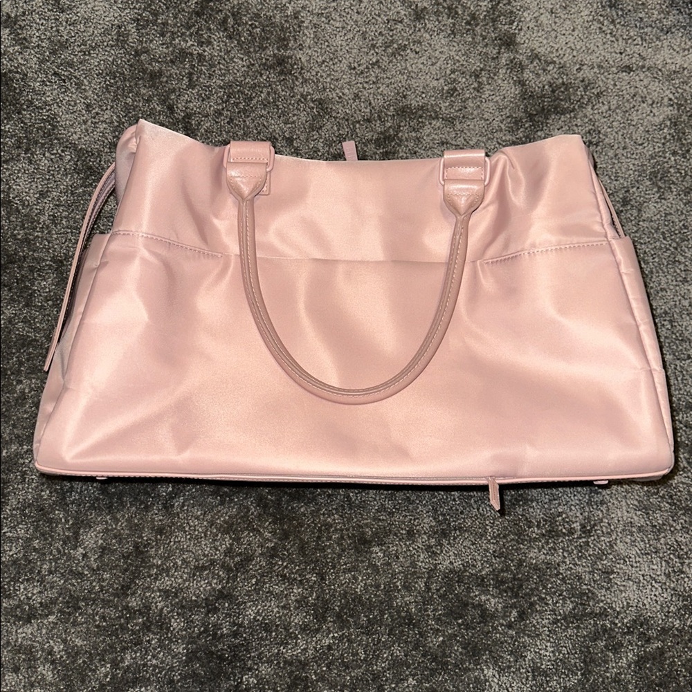 Bèis  Commuter Duffle in Atlas Pink - Picture 2 of 11